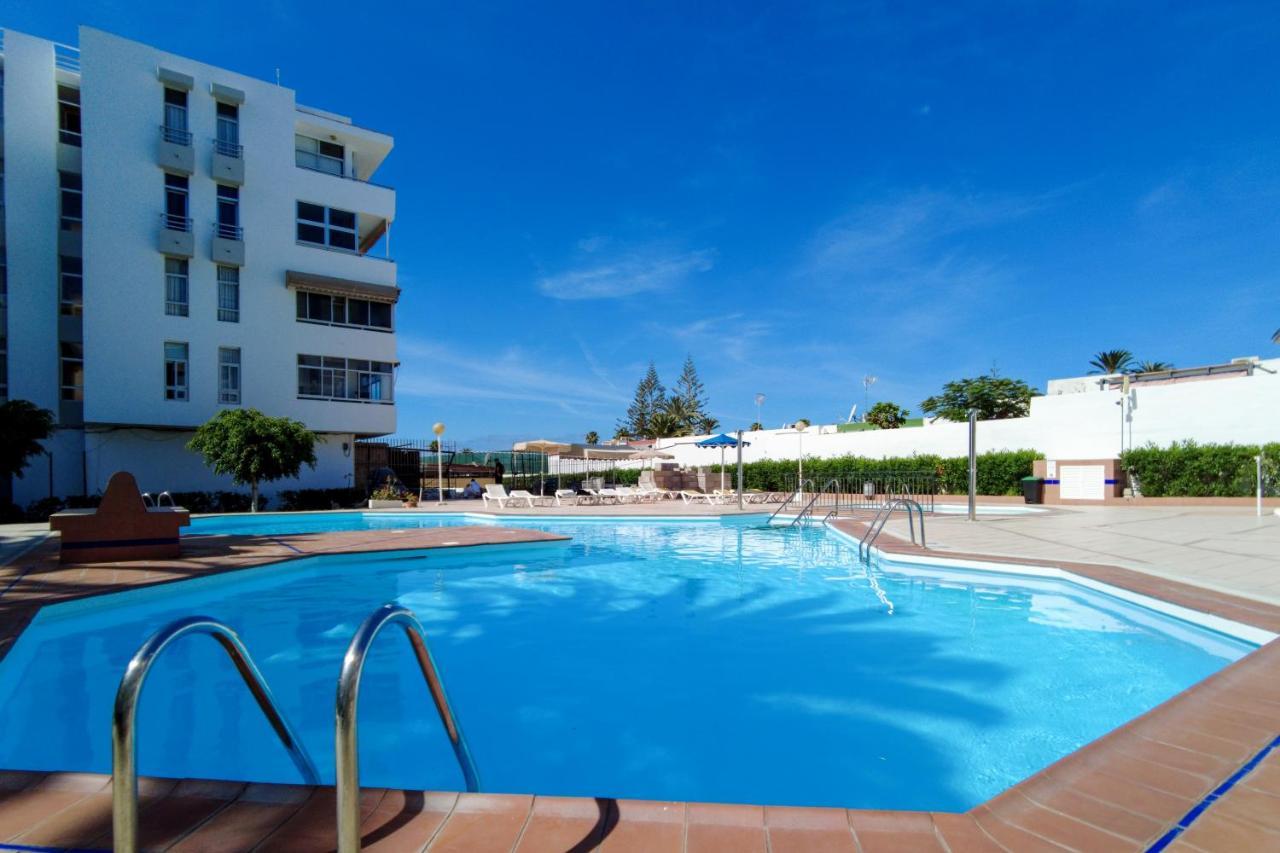 Canarian Holiday Home - Yumbo Luxury Apartment Maspalomas  Buitenkant foto